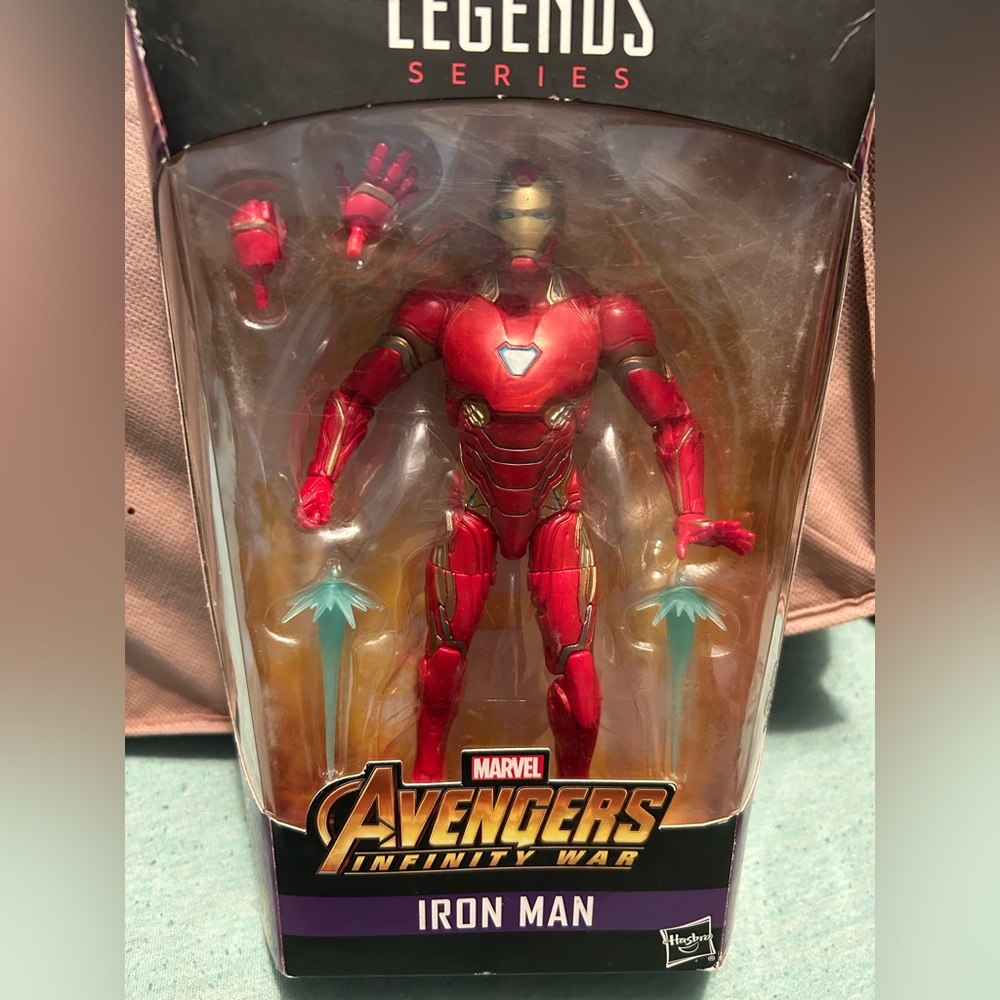Marvel Iron Man Figure in Red and Gold